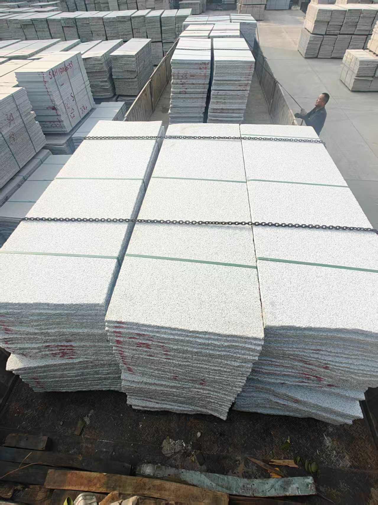 云浮芝麻白毛板，石材毛板