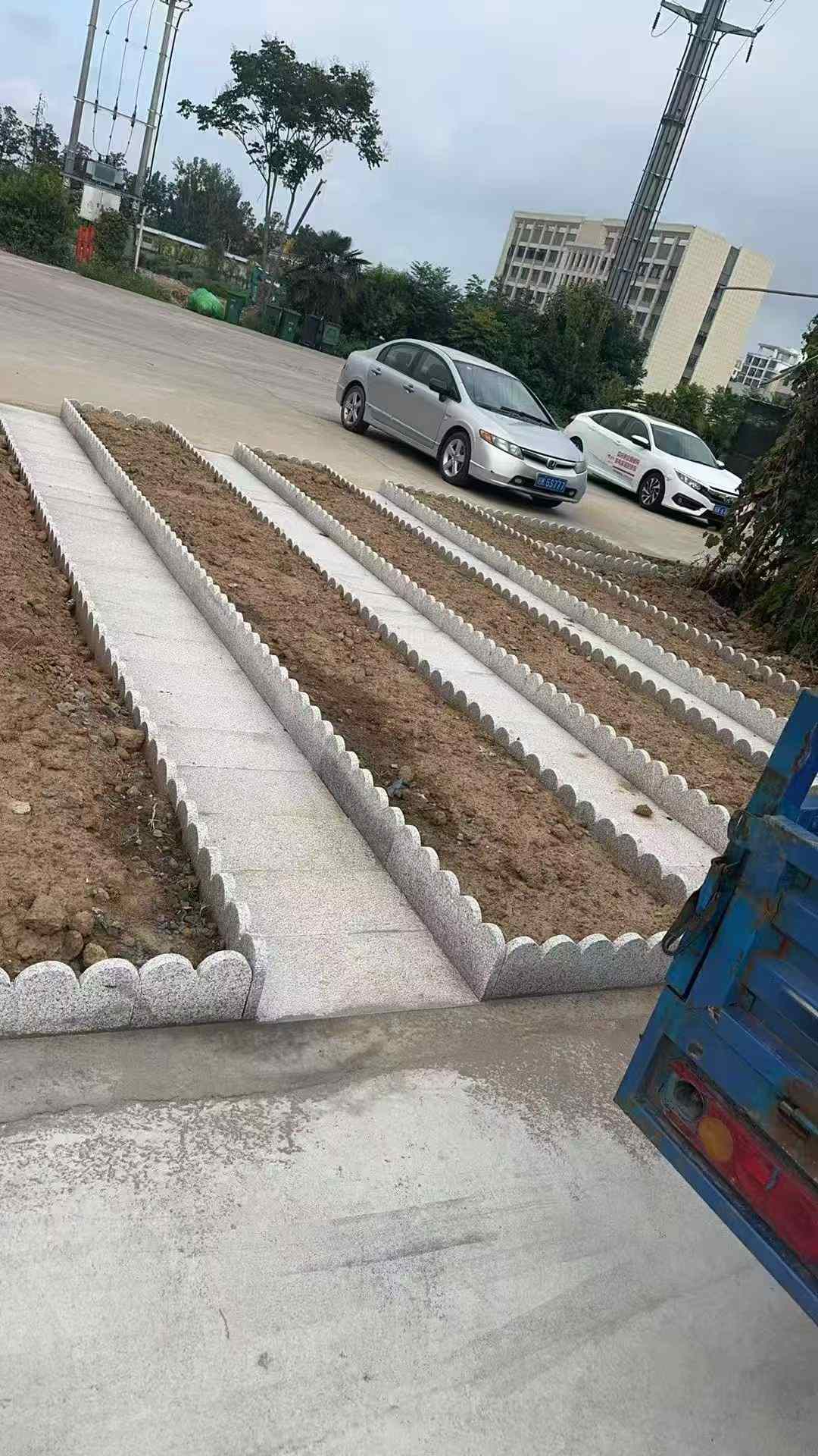 云浮芝麻白花边石