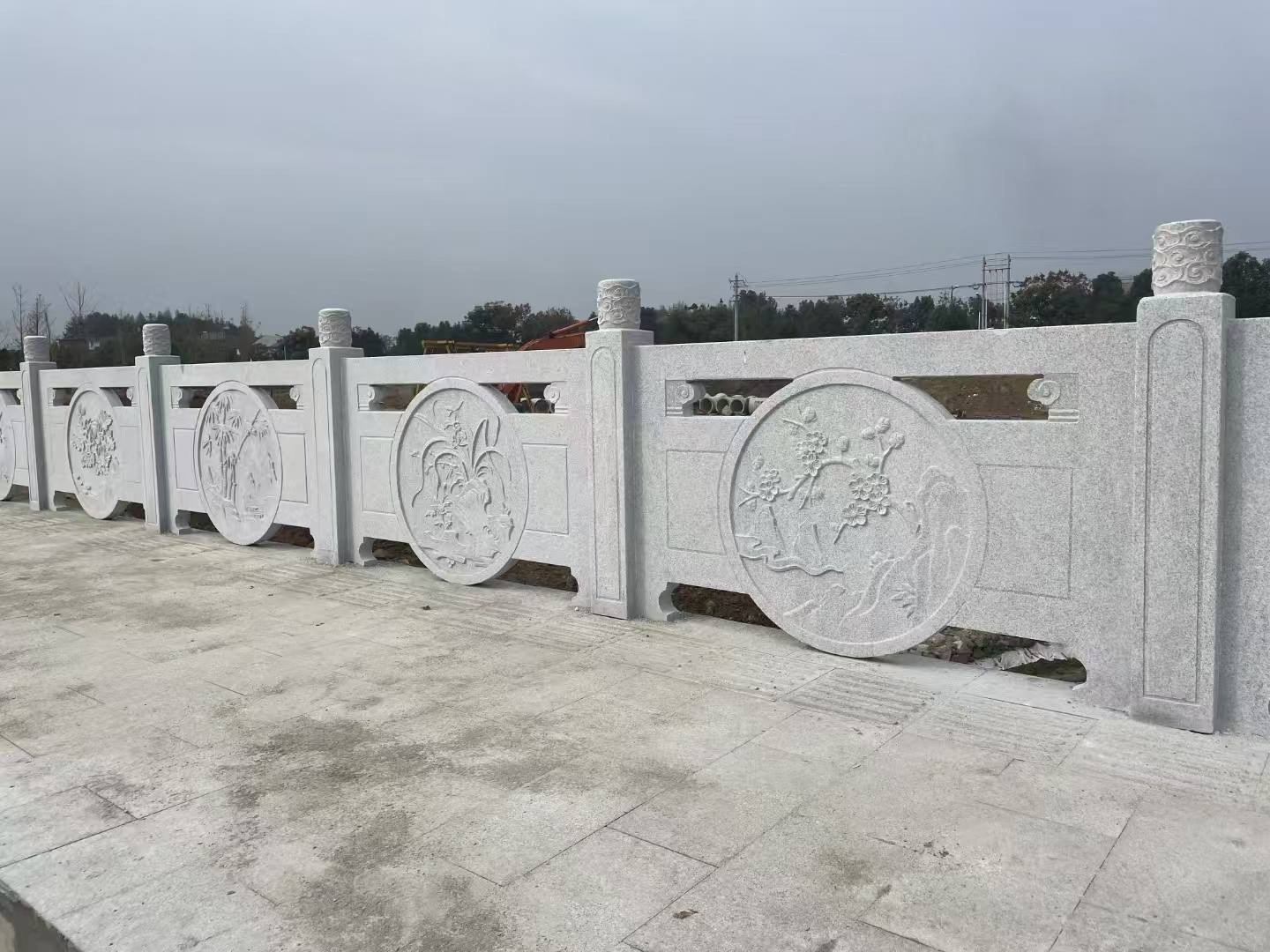云浮芝麻白河道栏杆 石材栏杆